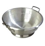 Carlisle Colander, 16 qt., aluminum, with base